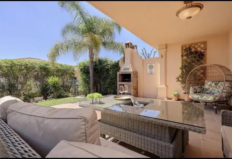 Spacious Villa Flamenco Riviera Del Sol Malaga