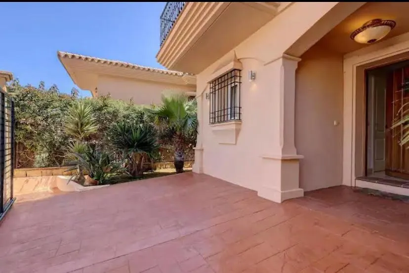 Spacious Villa Flamenco Riviera Del Sol Malaga